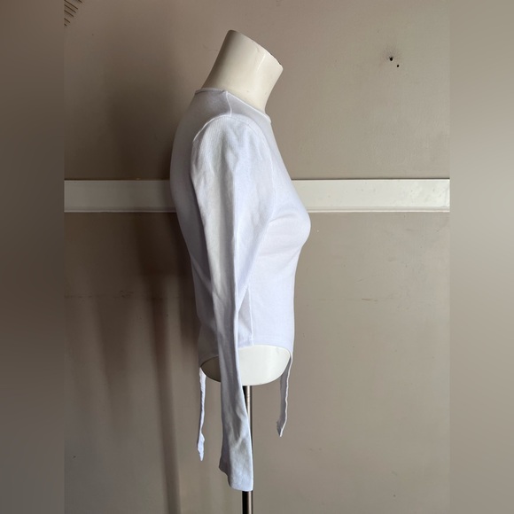 White Long Sleeve 'Babe' Bodysuit Size L - Picture 2 of 4